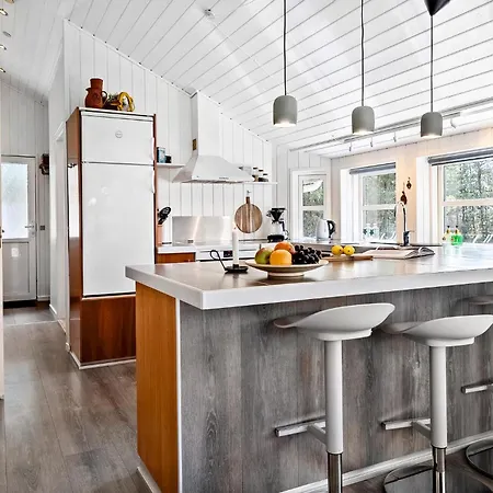 Vakantiehuis Stunning In Hurup Thy With Sauna